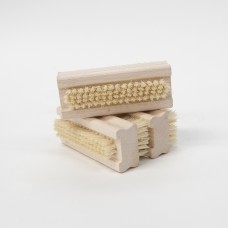 Nail Brush with Wooden Handle Nail Brush with Wooden Handle